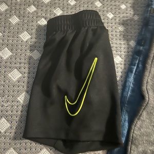 Nike 18 month old outfit